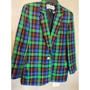 Vintage Women’s plaid blazer jacket.  Size 6 by JH Collectibles